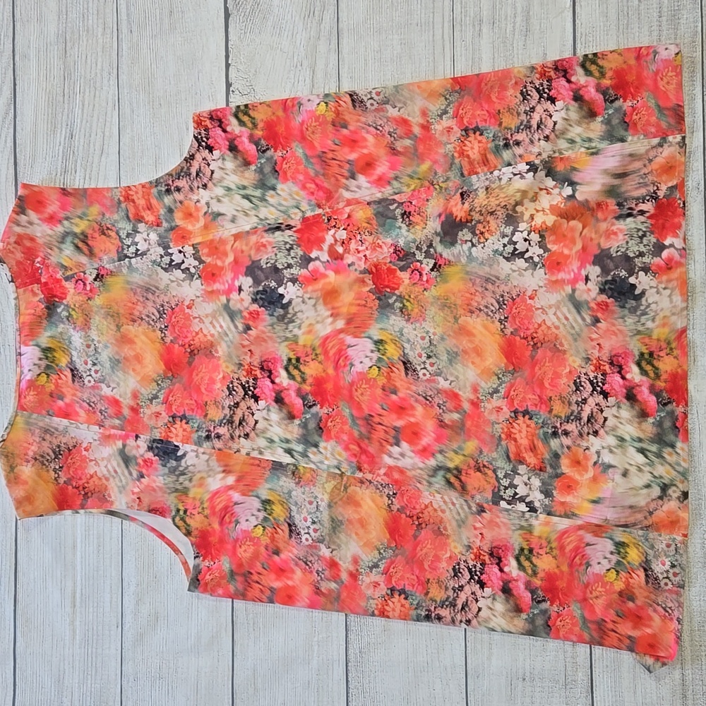 Athleta Refined Zephyr Tank & Brooklyn Printed Shorts Floral Print Set - Picture 3 of 16